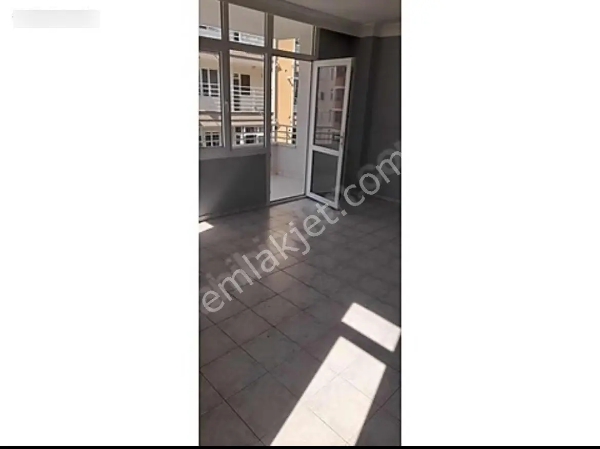 3+1güzelyalı İllerbankası 8-8katı 2banyo 200m2 Gd Cephe Kap.mutfak 21-25yaş Az Hasarlı. - Görsel 10