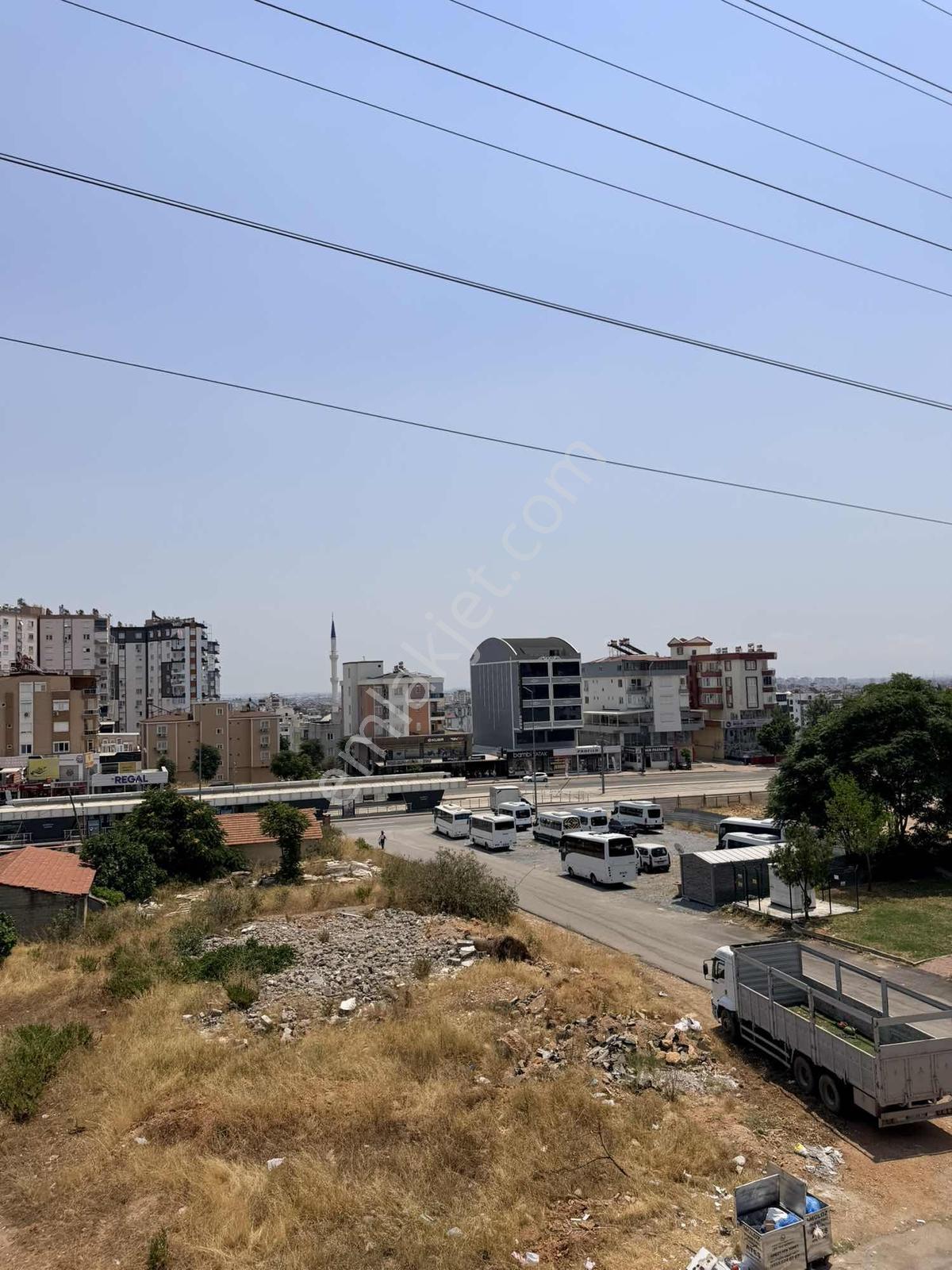 Antalya Kepez Fevzi Çakmakta Havuzlu Sitede 3+1 Satılık Daire - Görsel 3