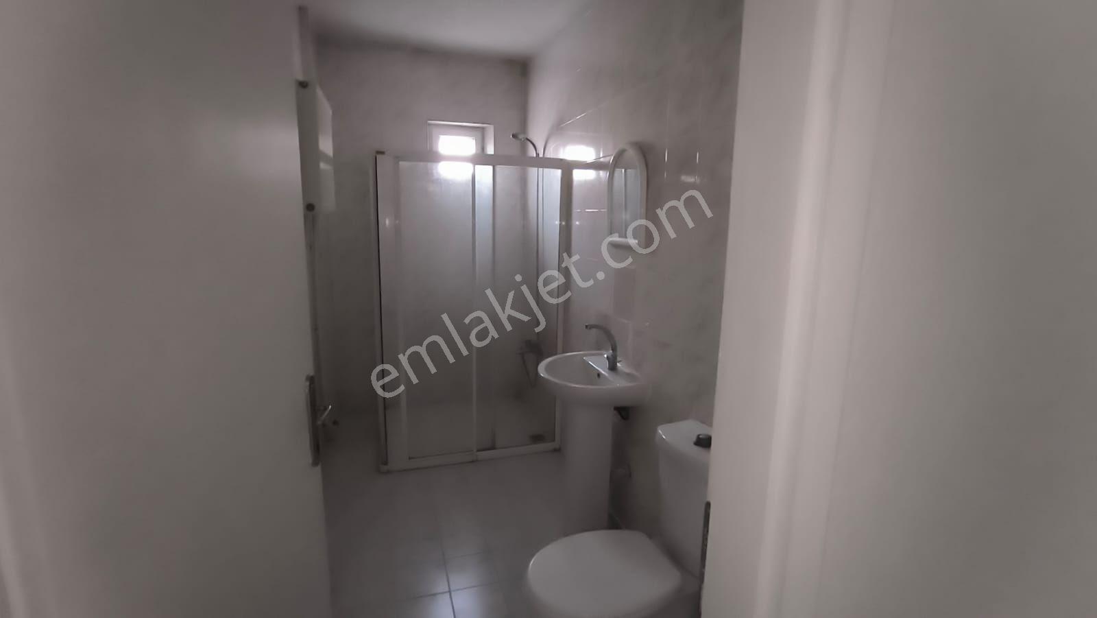 Yılmaz Gayrımenkulden Cadde Üstü Kiralık 3+1 Geniş Daire - Görsel 33