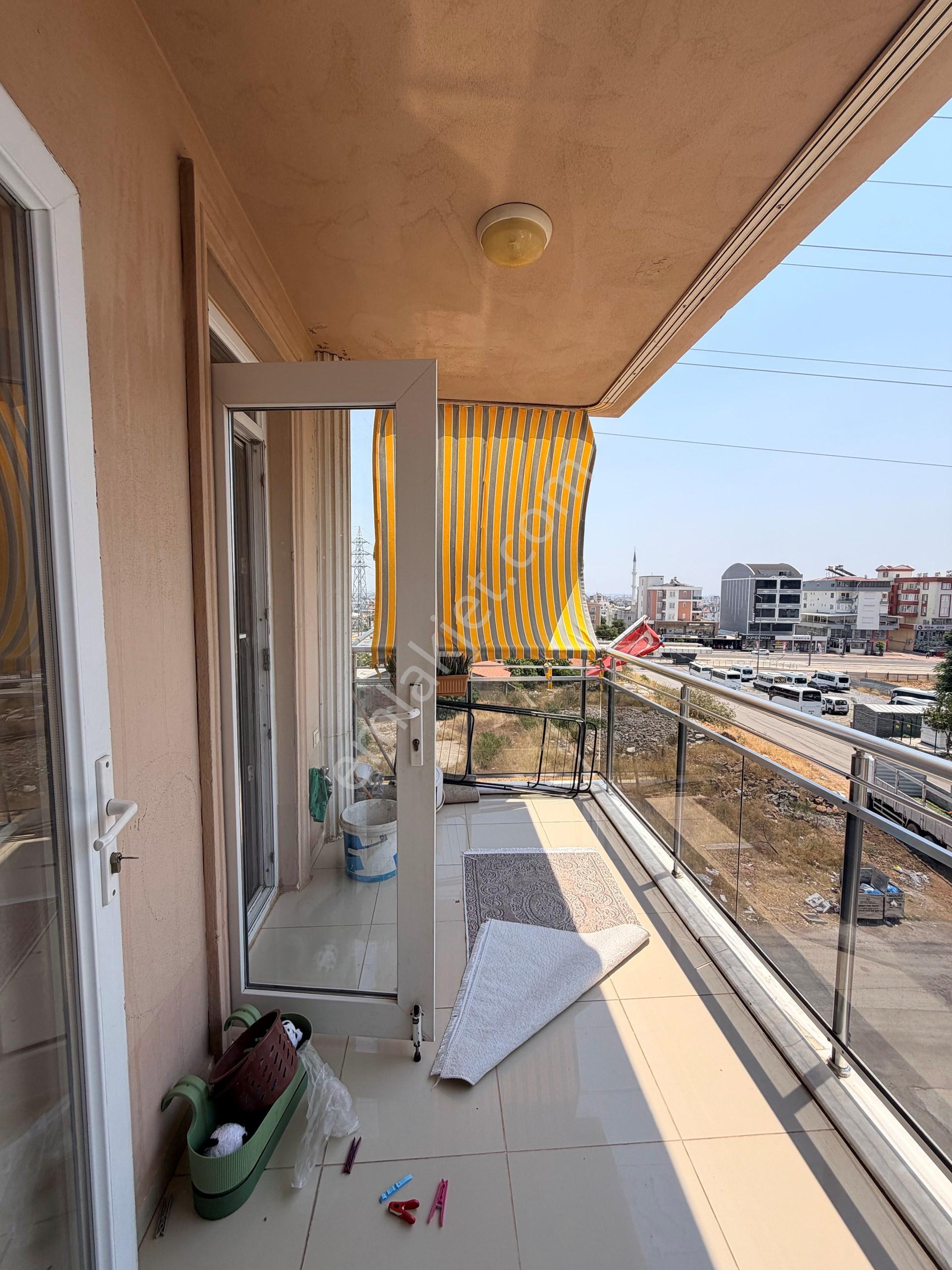 Antalya Kepez Fevzi Çakmak’ta Havuzlu Sitede 3+1 Satılık Daire - Görsel 4