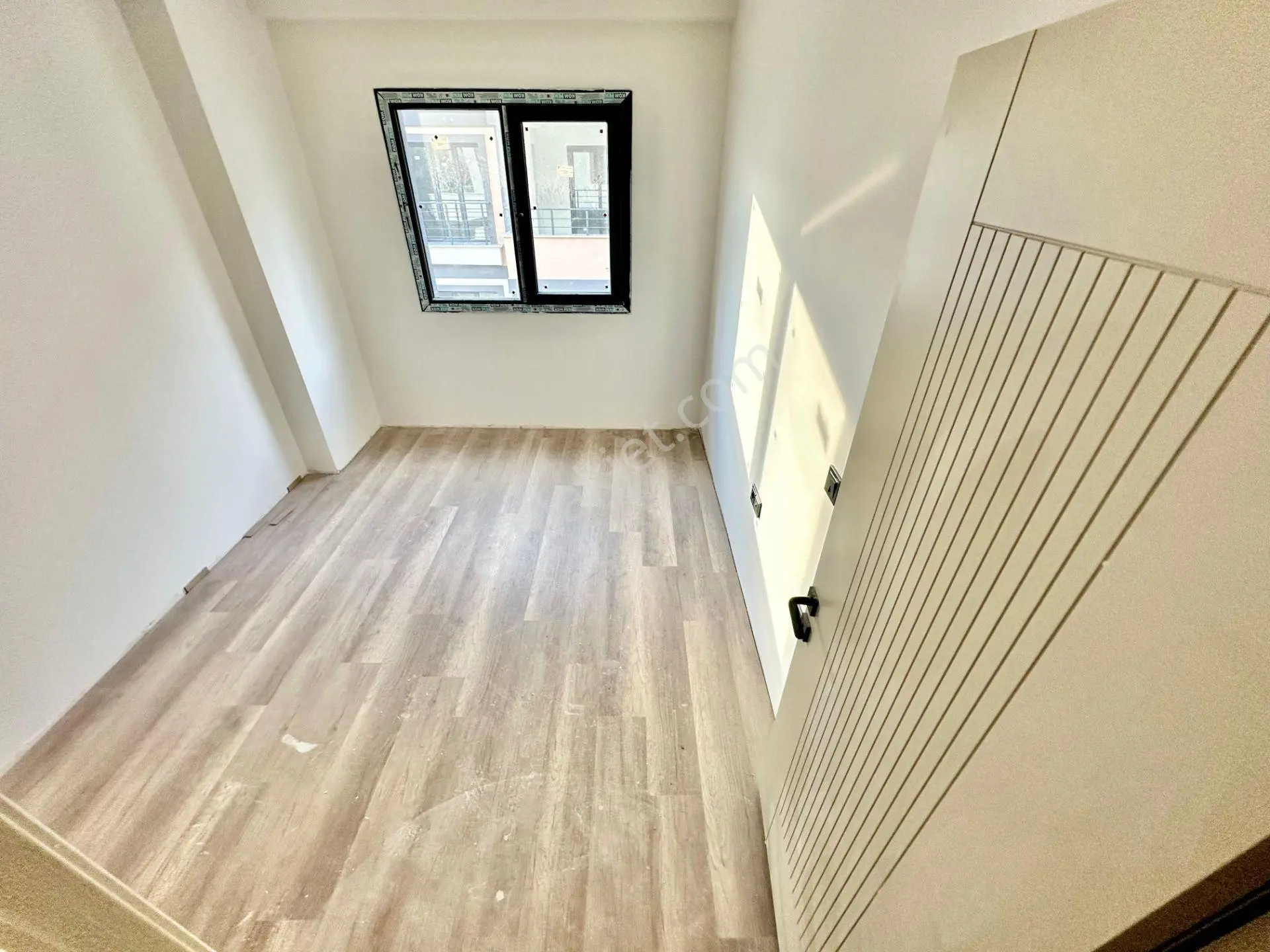 ꧁ay Emlaktan꧂avcılar'da Yüzme Havuzlu Lüks Butik Sitede Denize Sadece 300 Mt Satılık 2+1 Daire - Görsel 15