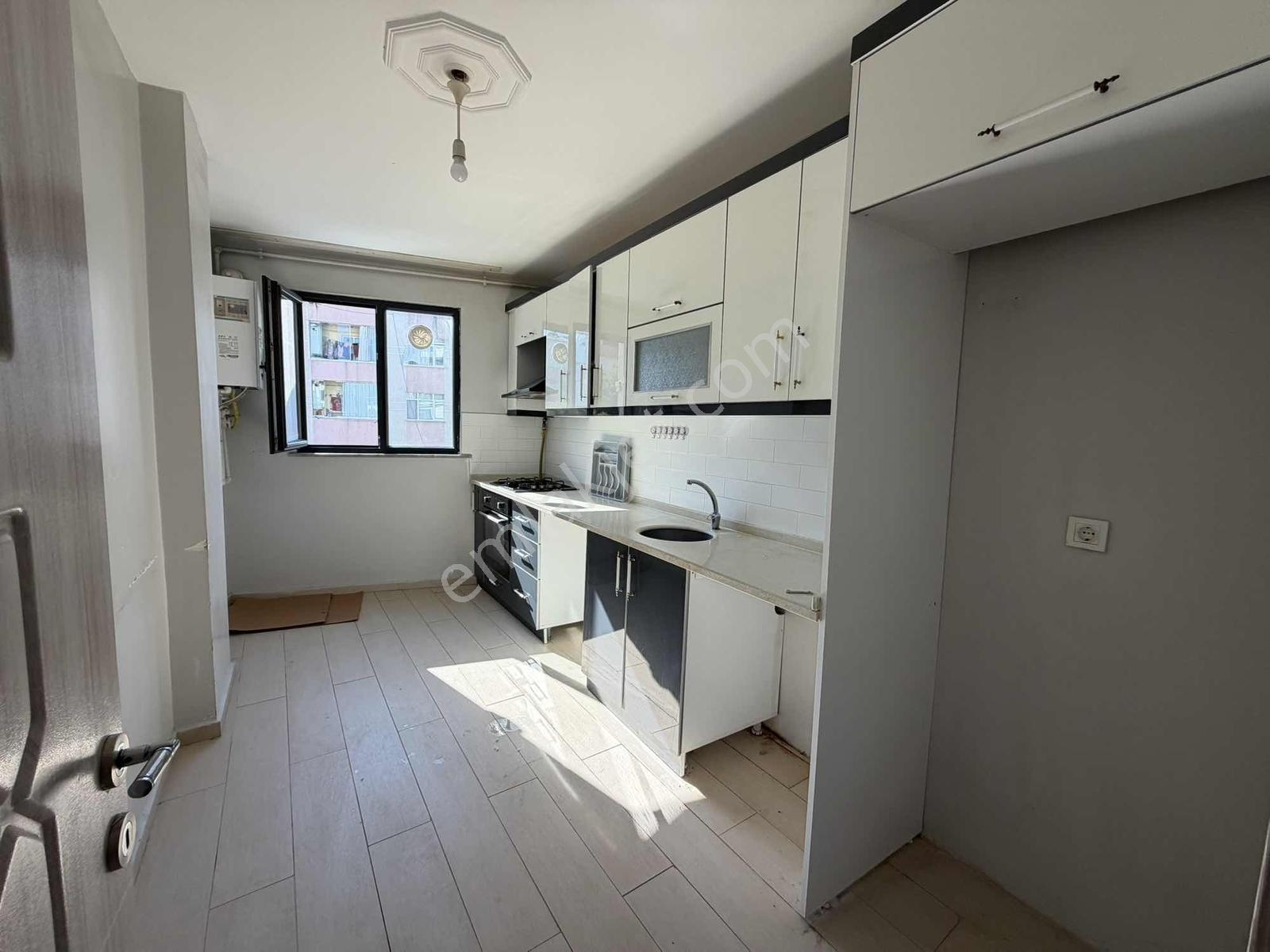 Merkez Mah Kiralık 3+1 Arakat Daire Avlu Avm Komşu - Görsel 15