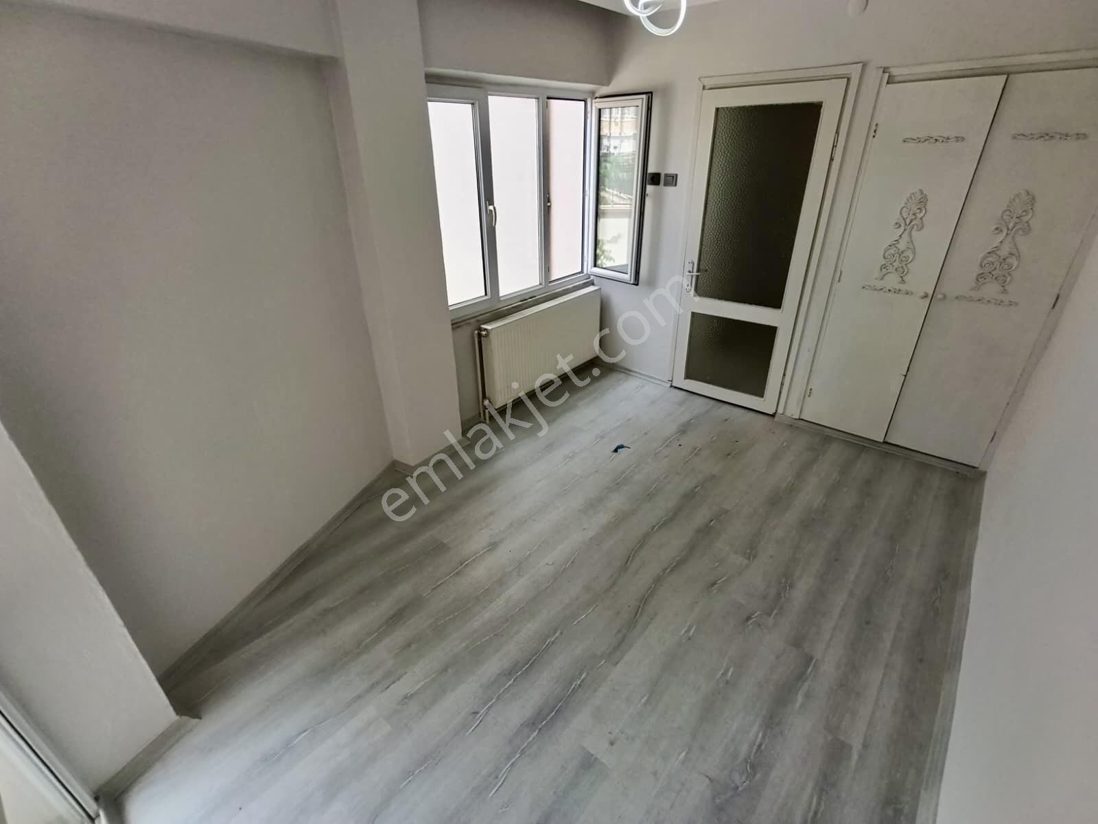 Parla'dan Akçay Merkez'de Denize 250m 3+1 Ara Kat Ön Cephe Daire - Görsel 35