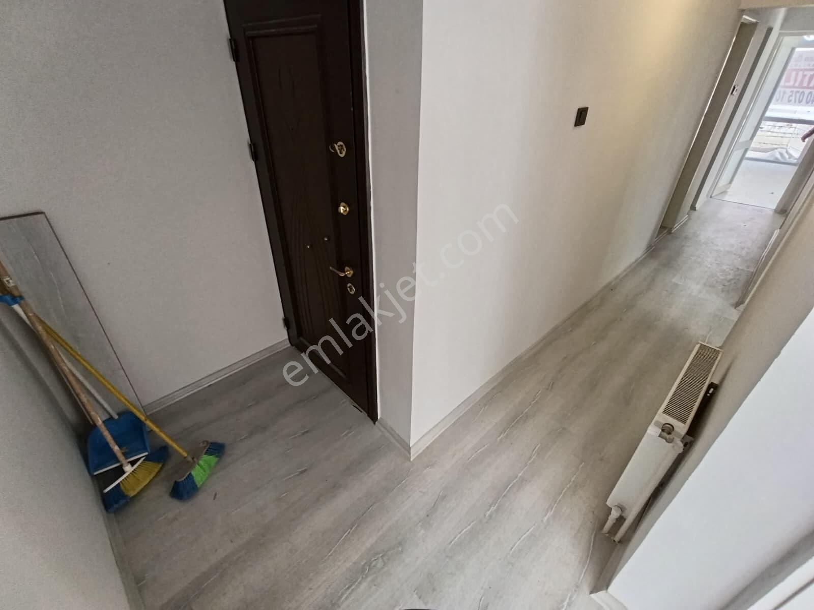 Parla'dan Akçay Merkez'de Denize 250m 3+1 Ara Kat Ön Cephe Daire - Görsel 14