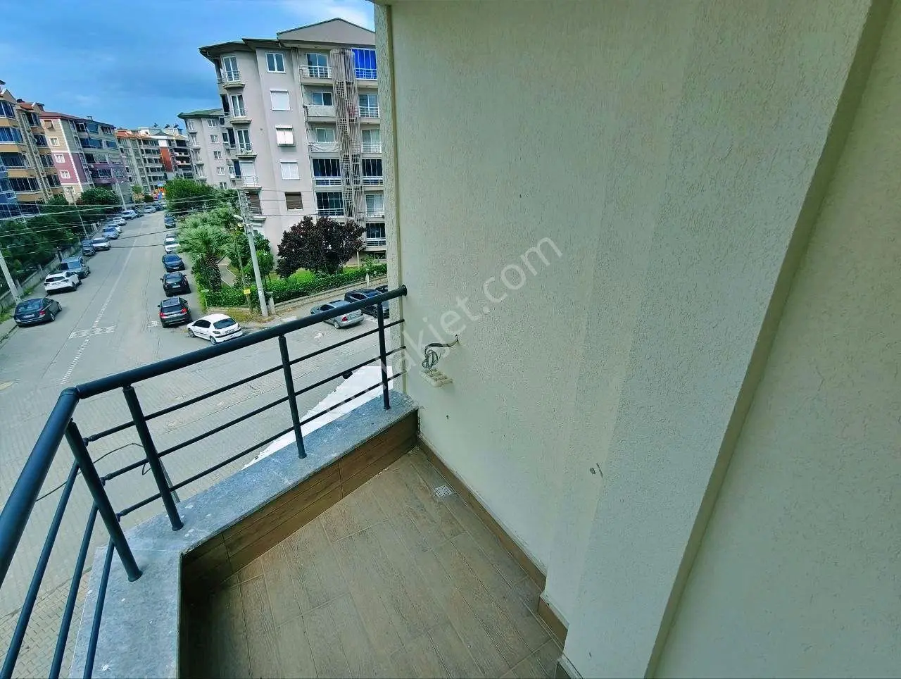 Uytundan Edremit Gazicelalde Arakat 1 Aya Teslim Sıfır 2+1 Daire - Görsel 16