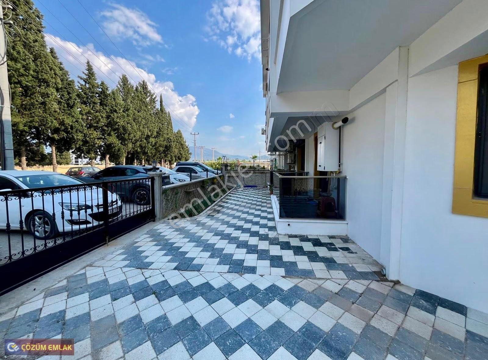 Çözüm Emlak'tan Muradiye Site İçerisinde 2+1 Kapalı Mutfak Daire - Görsel 7