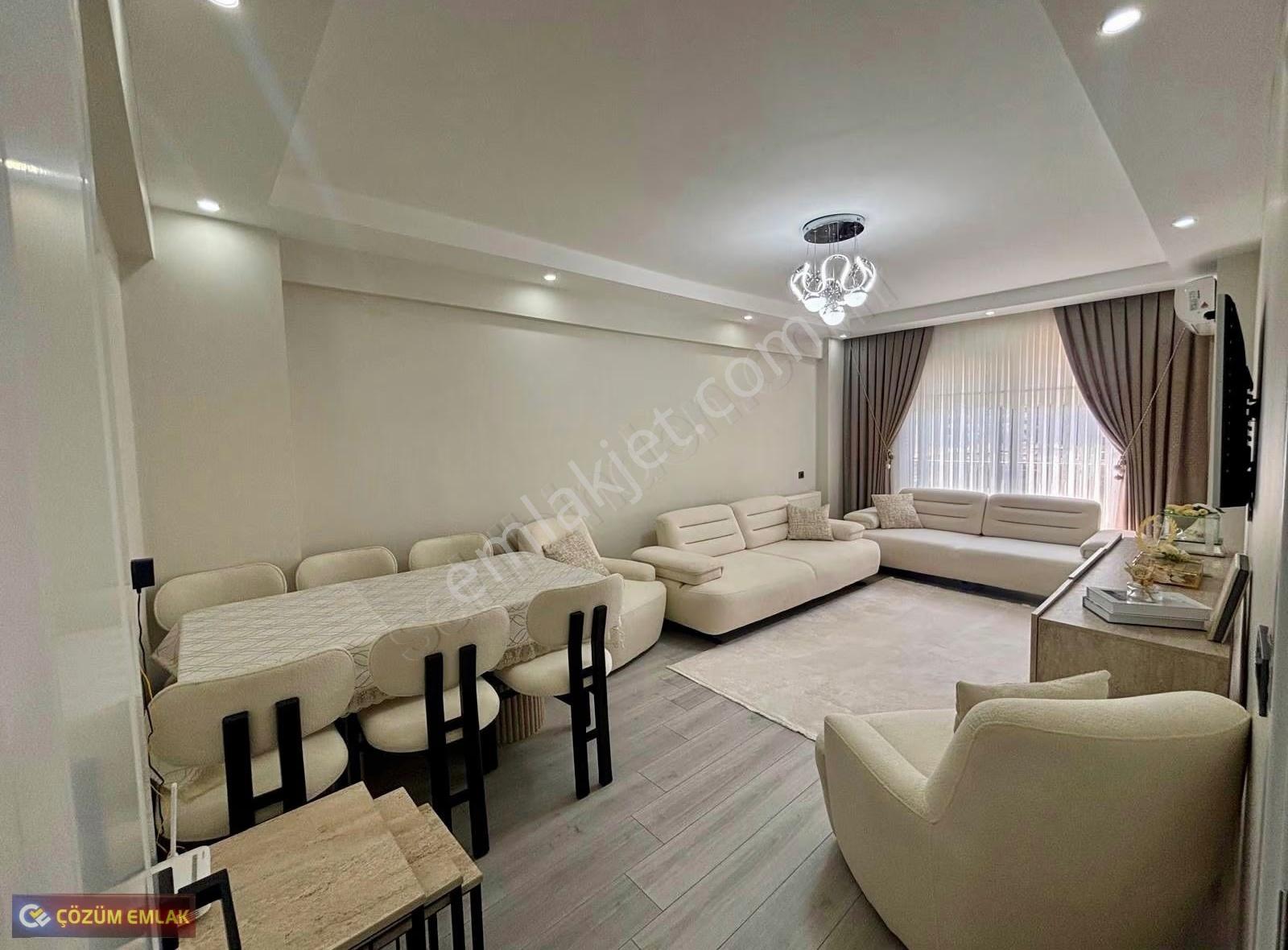 Çözüm Emlak'tan Muradiye Site İçerisinde 2+1 Kapalı Mutfak Daire - Görsel 6