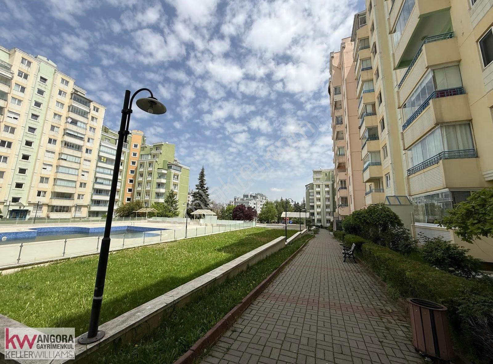 Ümitköy De Ümitkent Sitesinde Boş 3+1 Satılık Daire - Görsel 39