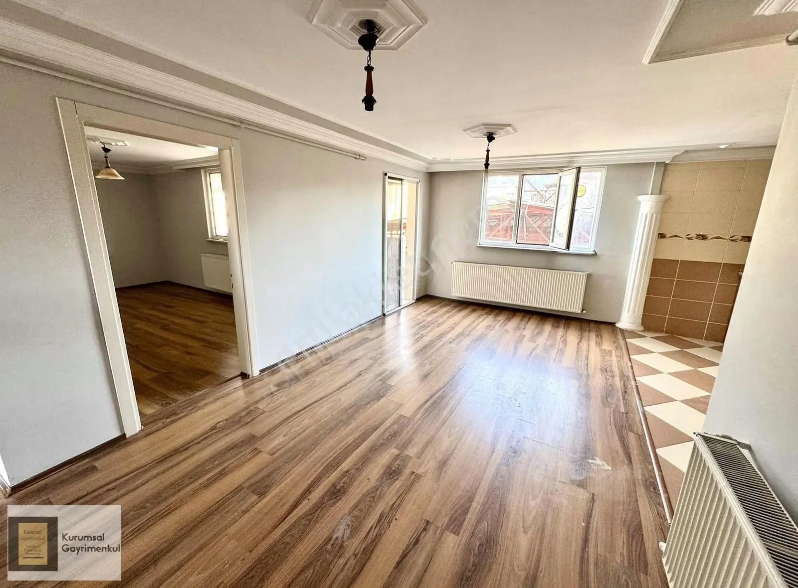 Dikkaldırım Mahallesinde Merkezi Konumda Kiralık 2+1 Daire - Görsel 3