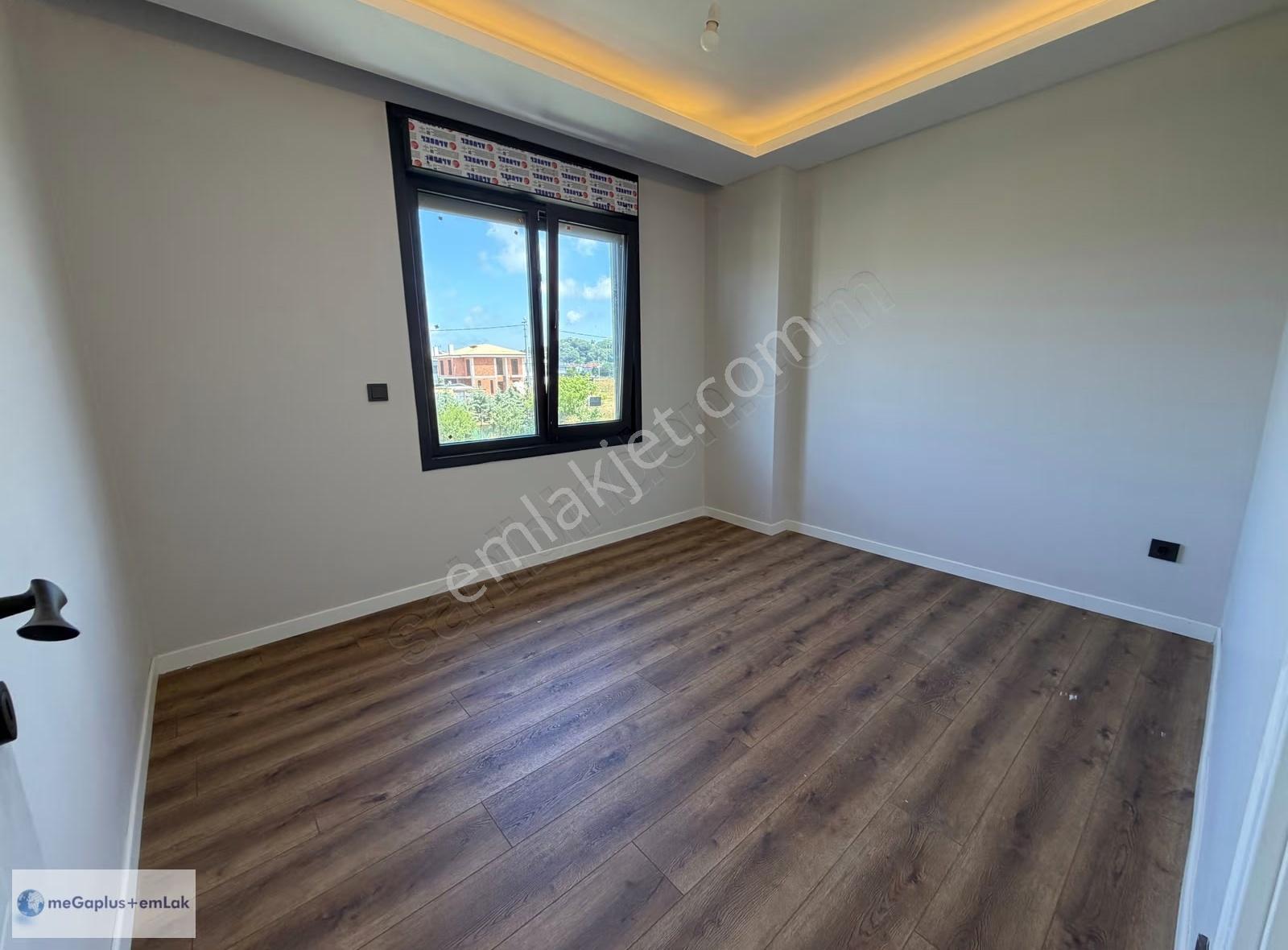 Sezona Hazır! Şile Çavuş'ta Şömineli, Havuzlu, En Prestijli 3+1 - Görsel 13