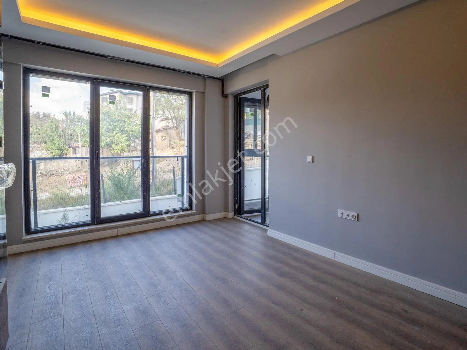 Kızılcaşar Satılık 2+1 Ara Kat Kapalı Balkonlu Daire - Görsel 36