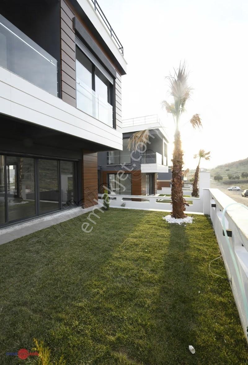 Zafer Mahallesinde 3+1 204 M2 Satılık Villa - Görsel 11