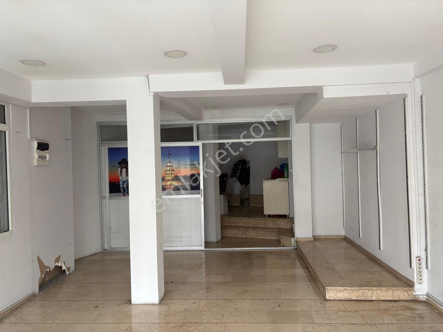 Fatih Mesihpaşa'da Geniş Vitrinli Kiralık 90 M² Mağaza - Görsel 16