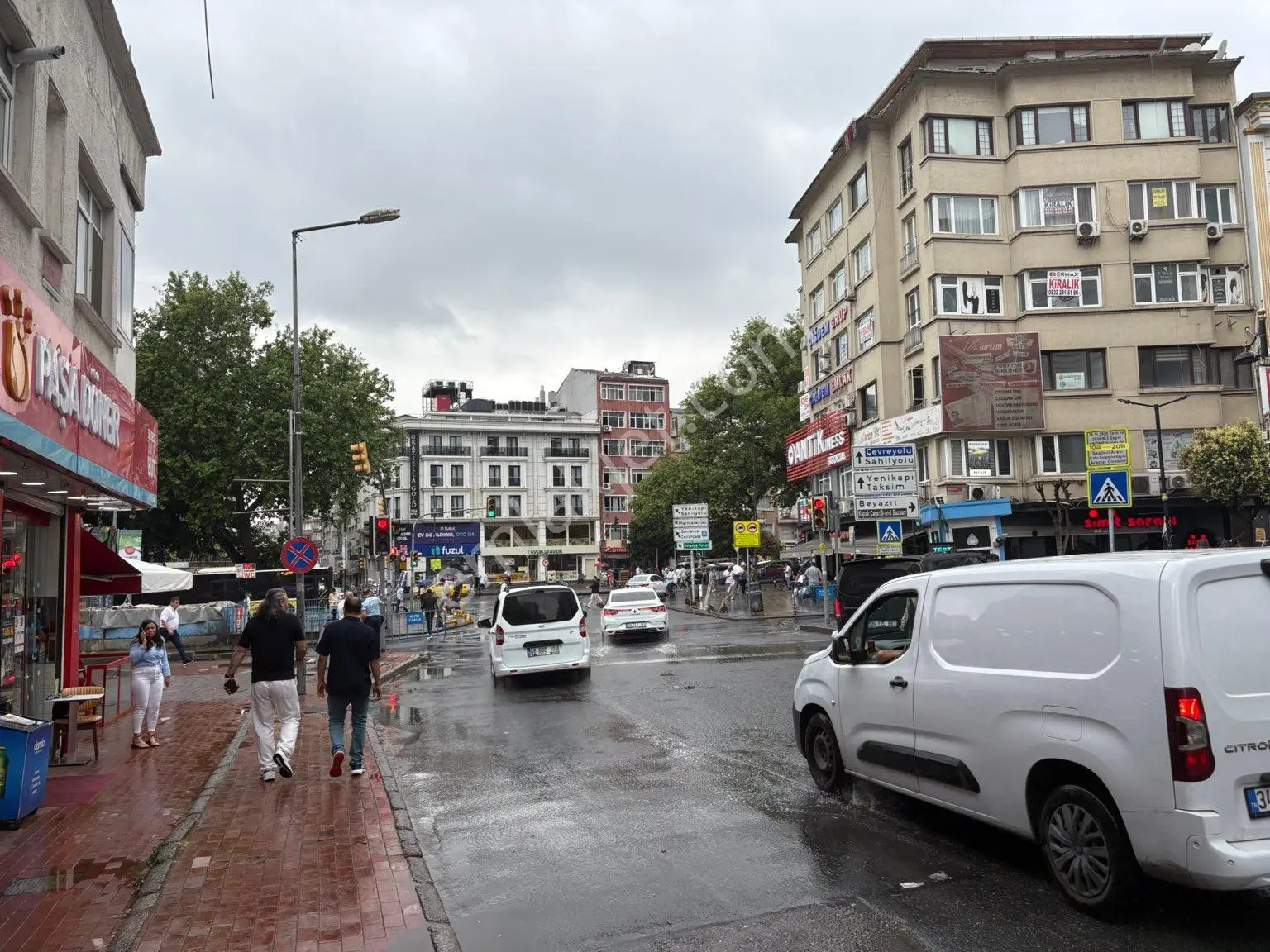 Fatih Mesihpaşa'da Geniş Vitrinli Kiralık 90 M² Mağaza - Görsel 2