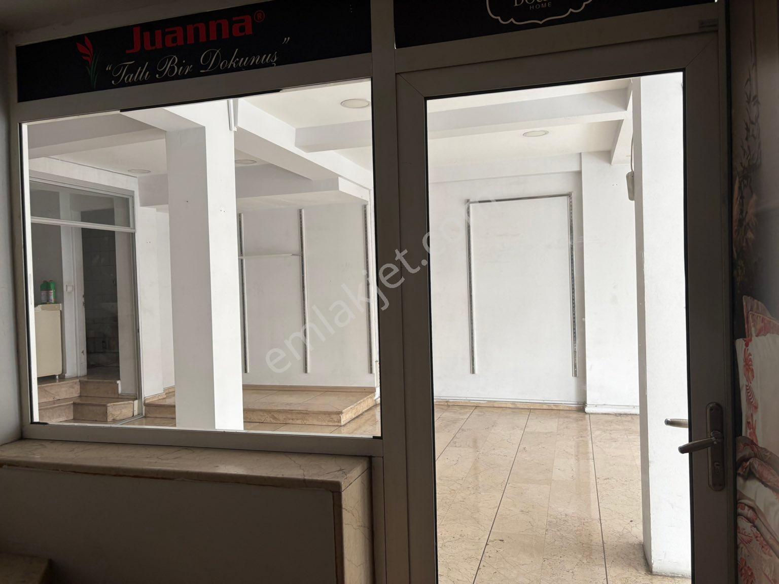 Fatih Mesihpaşa'da Geniş Vitrinli Kiralık 90 M² Mağaza - Görsel 9