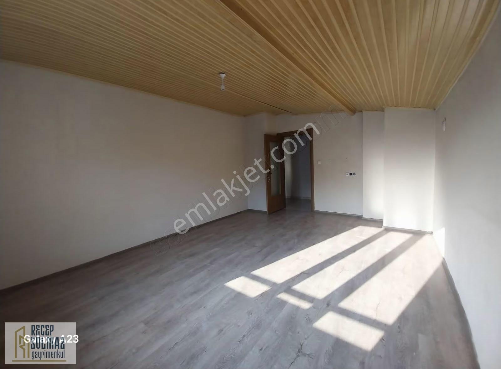 Kalfalar Hasanköy Caddesine De Satılık Çatı Kat 80 M2 Daire - Görsel 8