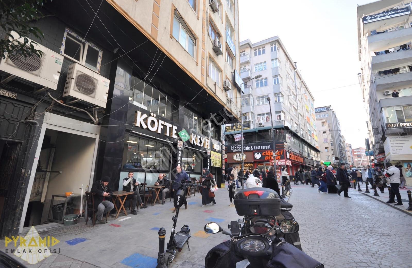 Pyramıd'den Şirinevler Meydan'da Eşsiz Dükkan Ve Ofis Katları - Görsel 17