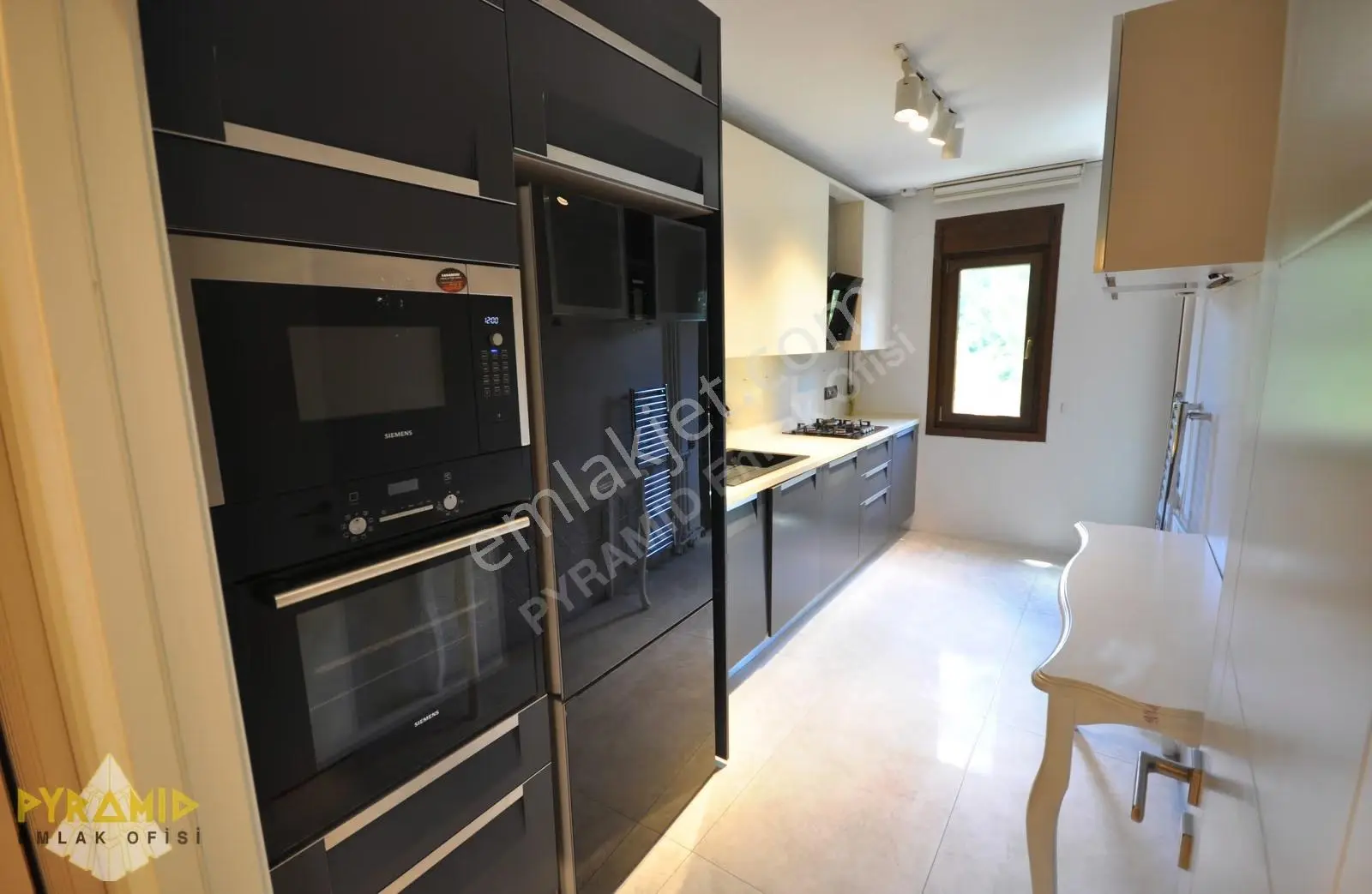 Pyramıd'den 7-8 Bahar Sitesi Full Tadilatlı Mobilyalı 3+1 Daire - Görsel 2