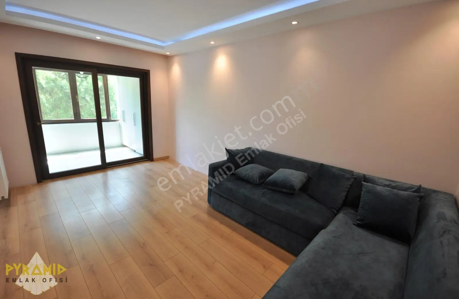 Pyramıd'den 7-8 Bahar Sitesi Full Tadilatlı Mobilyalı 3+1 Daire - Görsel 12