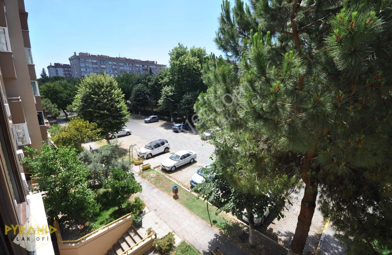 Pyramıd'den 7-8 Bahar Sitesi Full Tadilatlı Mobilyalı 3+1 Daire - Görsel 21
