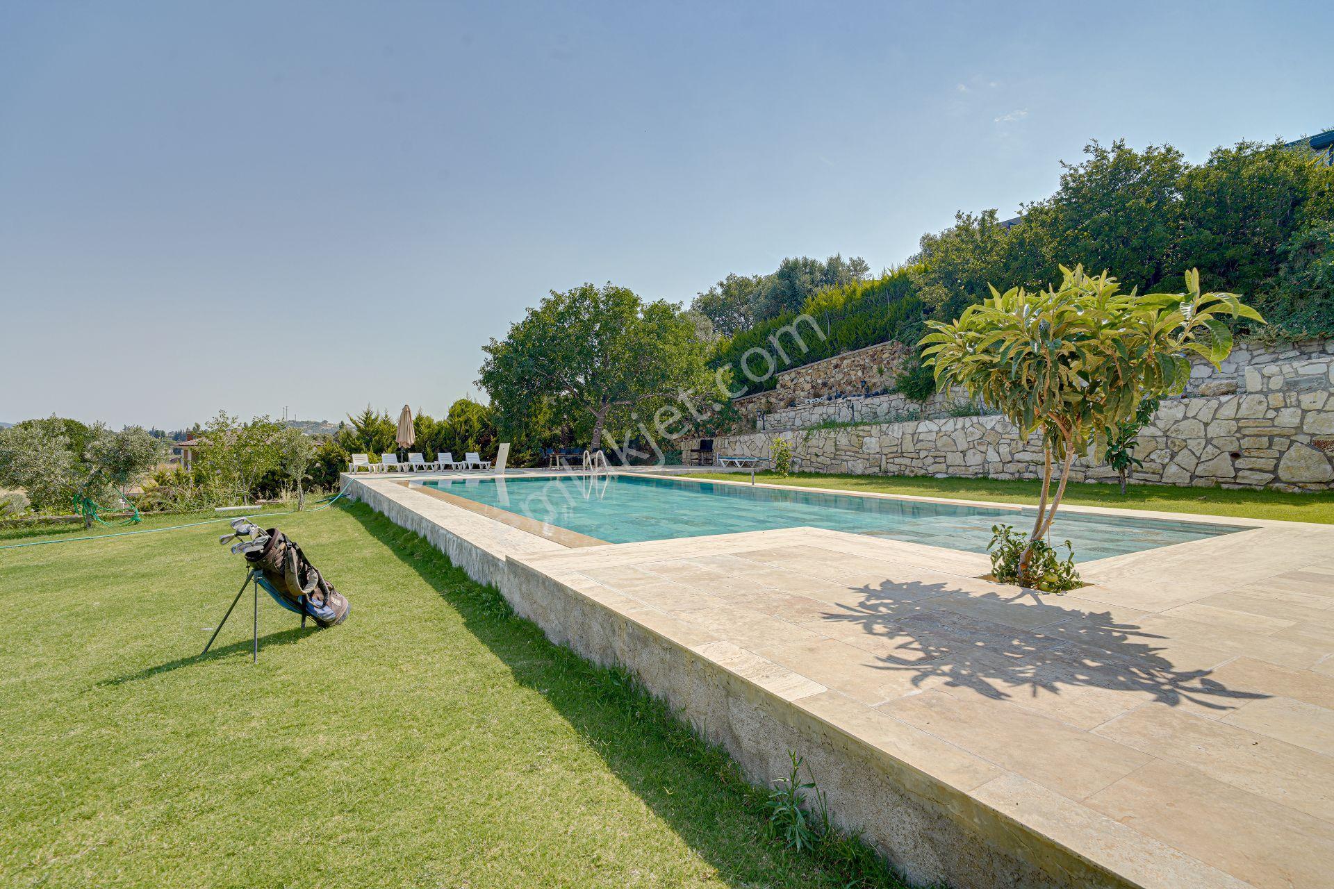 Urla'da 3.110 M² İçinde Eşsiz Taş Malikâne | Konut & Ticari Potansiyel - Görsel 26