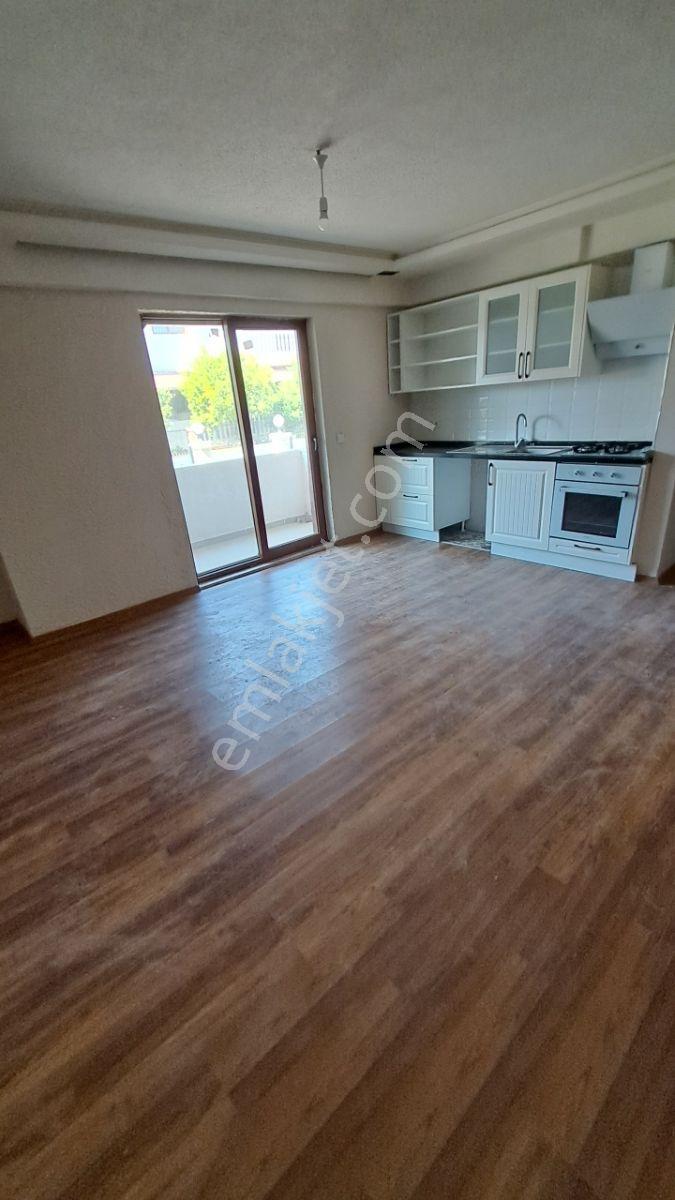 Söğütlüyurtta Hastaneye Yakın Sıfır 1+1 Yüksek Giriş - Görsel 2
