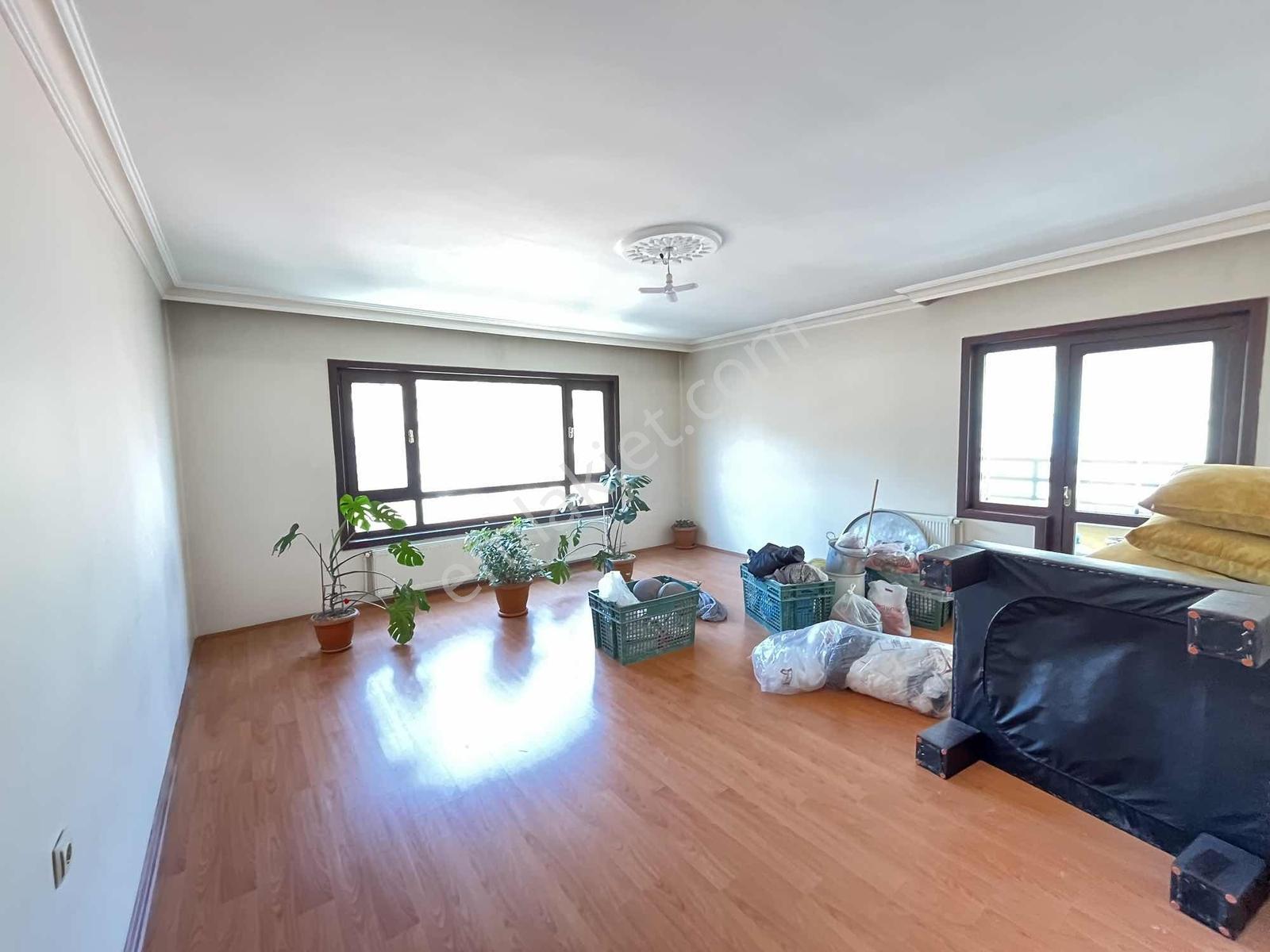 *turkuaz Emlak* Boğaziçi Ana Cadde Dibi 3+1 Kiralık Daire - Görsel 19