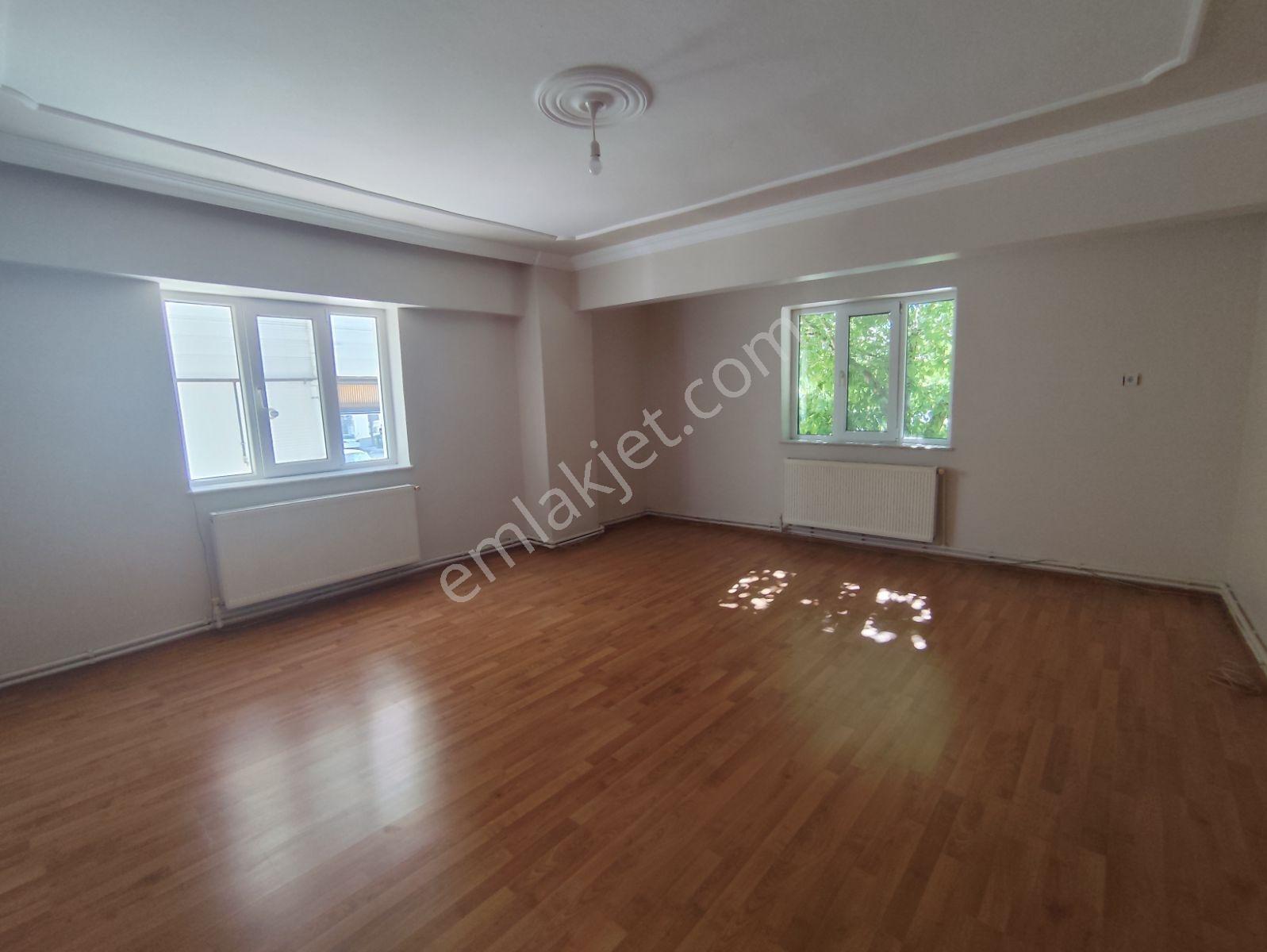 Remax Dem'den Cumhuriyet Mahallesi'nde Satılık 3+1 Daire - Görsel 12
