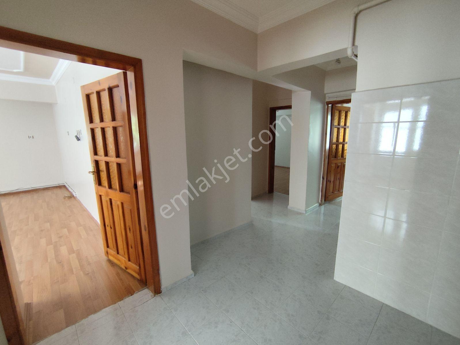 Remax Dem'den Cumhuriyet Mahallesi'nde Satılık 3+1 Daire - Görsel 16