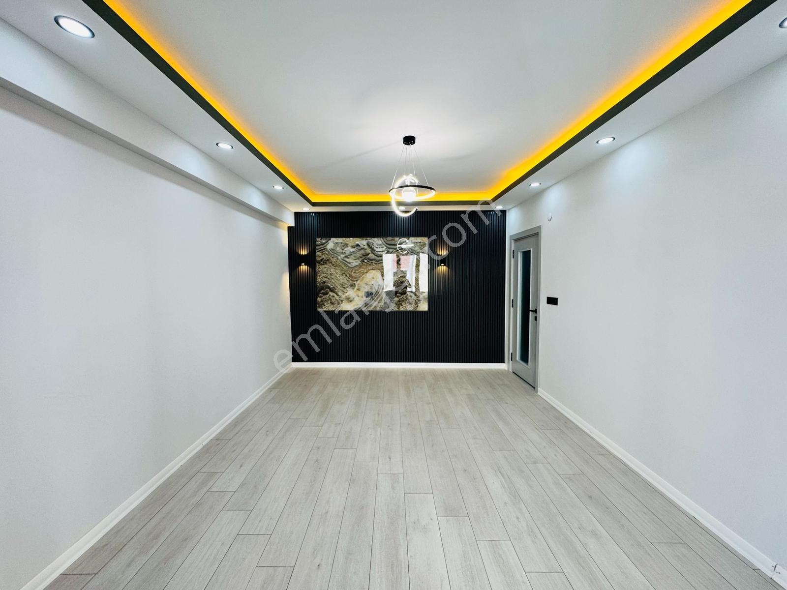 Güven'den Hastaneye Yakın, Ebeveyn Banyolu, Otoparklı 2+1 Daire - Görsel 11