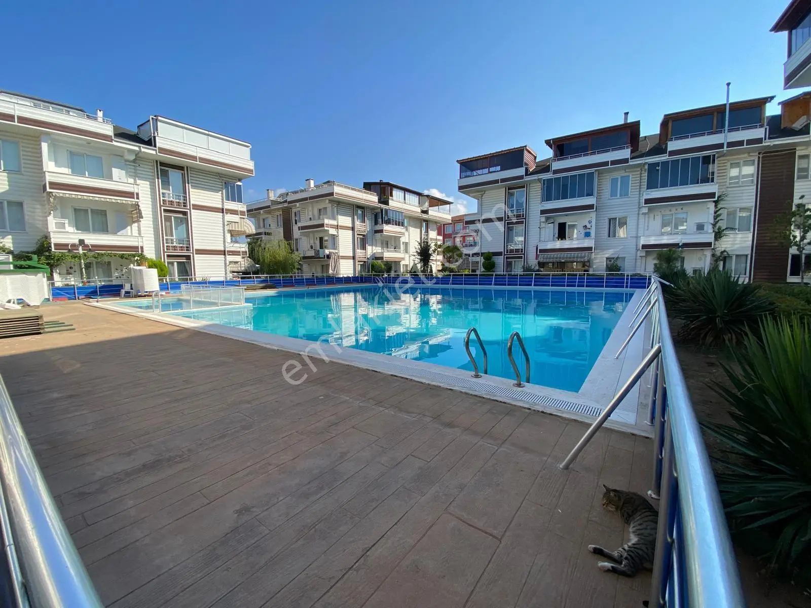 ***havuz Cephe 1+1 Kısmi Eşyalı ** - Görsel 2