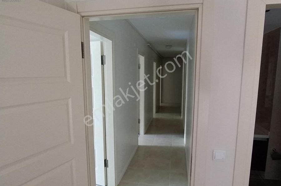 Bahçeşehir Kelebekler Vadisi Satılık 3+1 Büyük Bahçeli Daire - Görsel 7