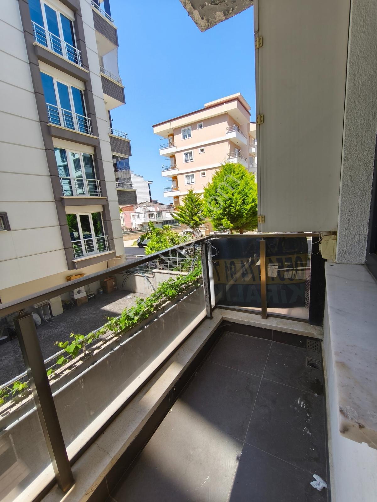 Truva/nazım Demirci'den Körfez Tramvay Altı Eşyalı Kiralık 1+1 D - Görsel 15