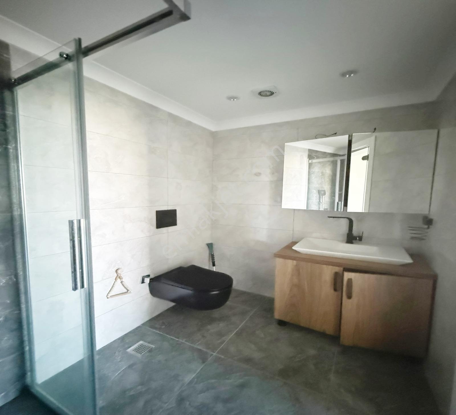 Site İçi Gümüş Referans Metrobüse Yürüme Mesafesinde Kiralık 2+1 - Görsel 13