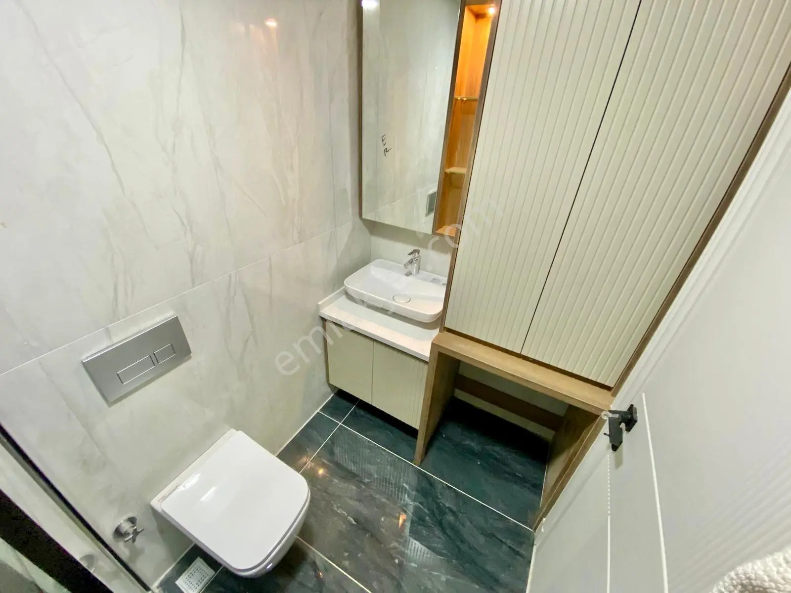 ꧁akçay Ay Emlaktan꧂güre'de Lüks Sitede Bahçe Kullanımlı Müstakil Tadında Satılık 2+1 Şık Daire - Görsel 20