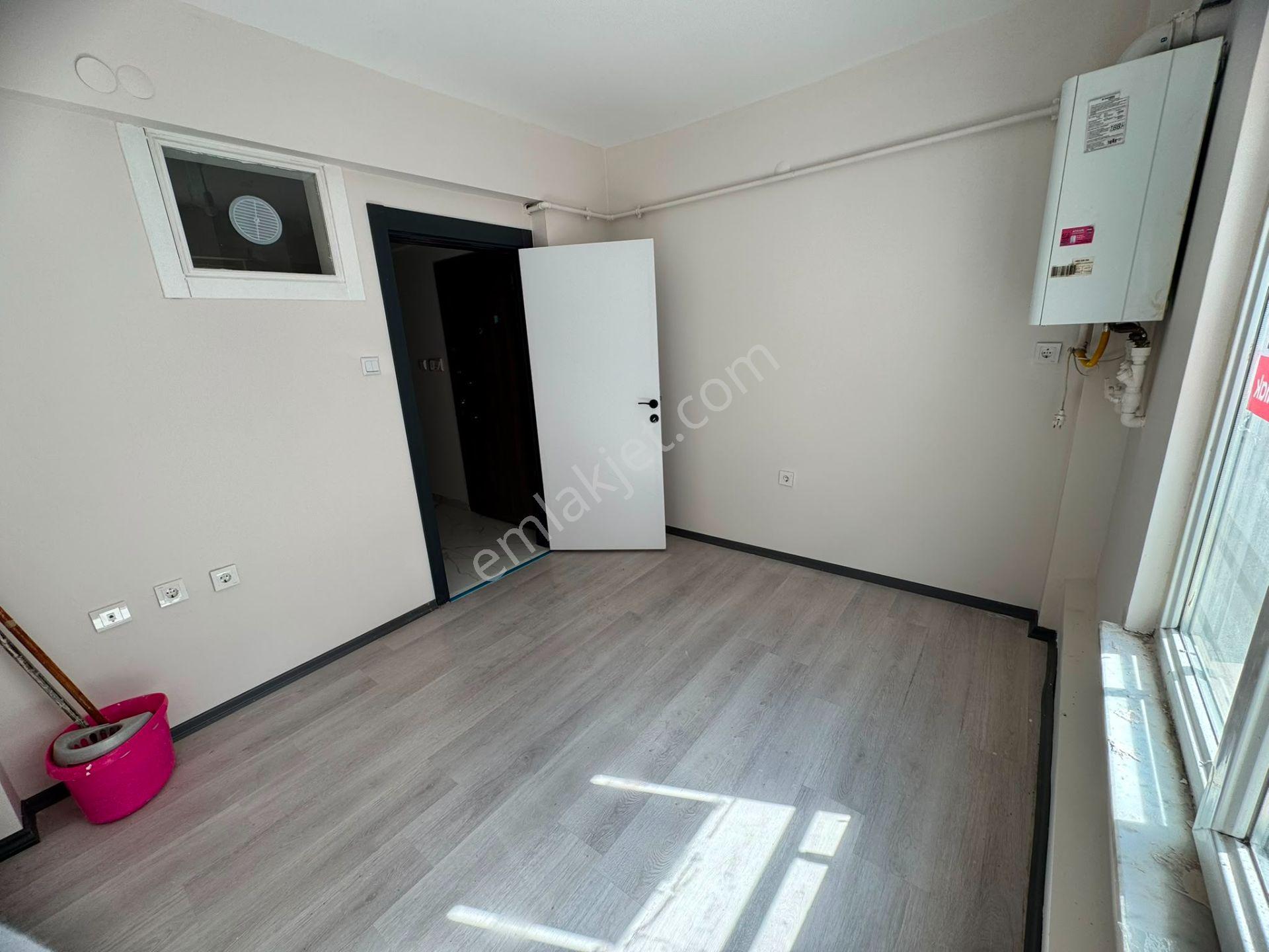 Esogü Yürüme Mesafesi Balkonlu Fırsat 1+1 Kiralık Daire Ek-2