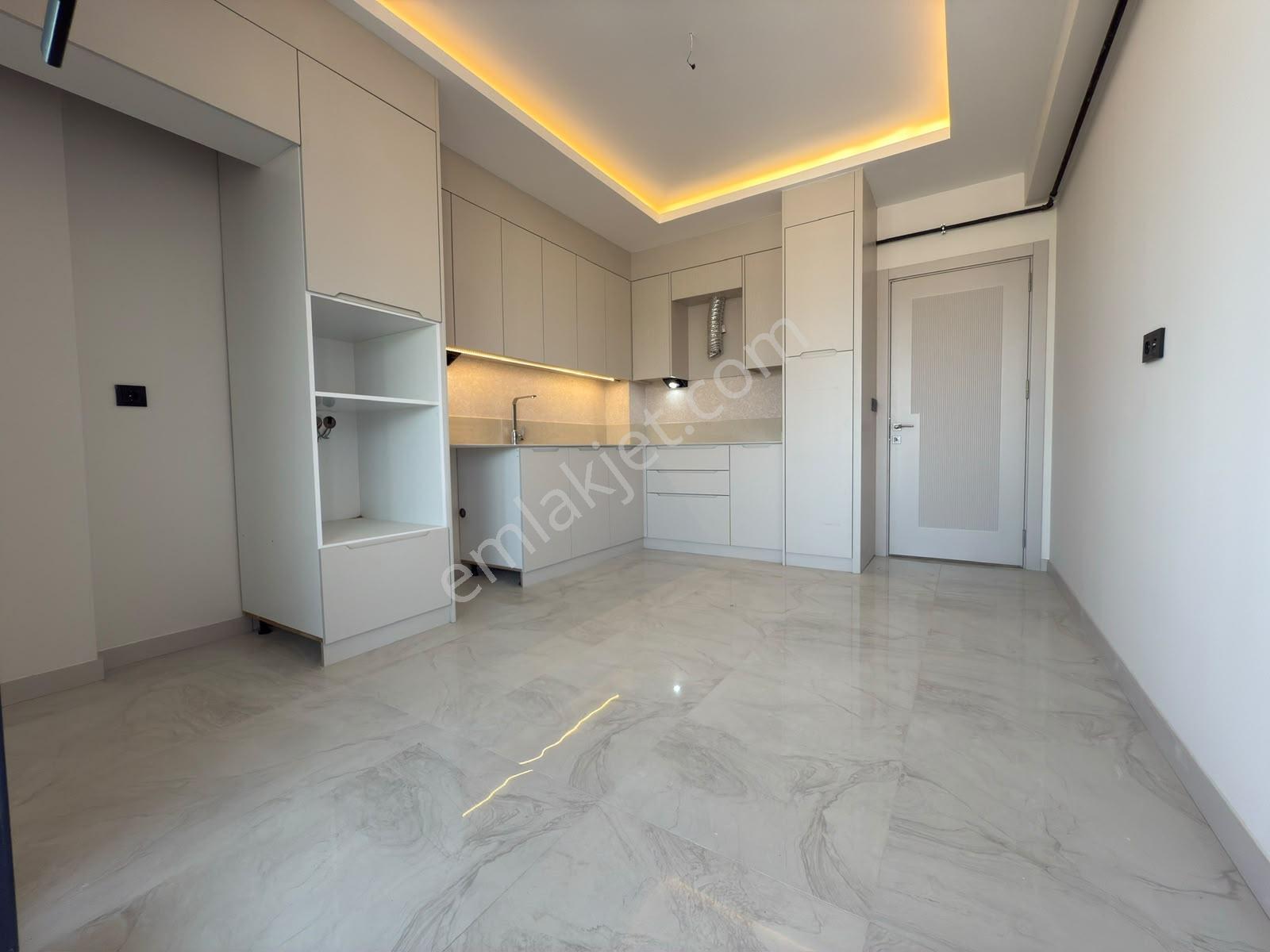 Yenişafak'ta 135 M² Sıfır 2+1 | Ebeveyn Banyolu | Çamaşır Odalı - Görsel 19