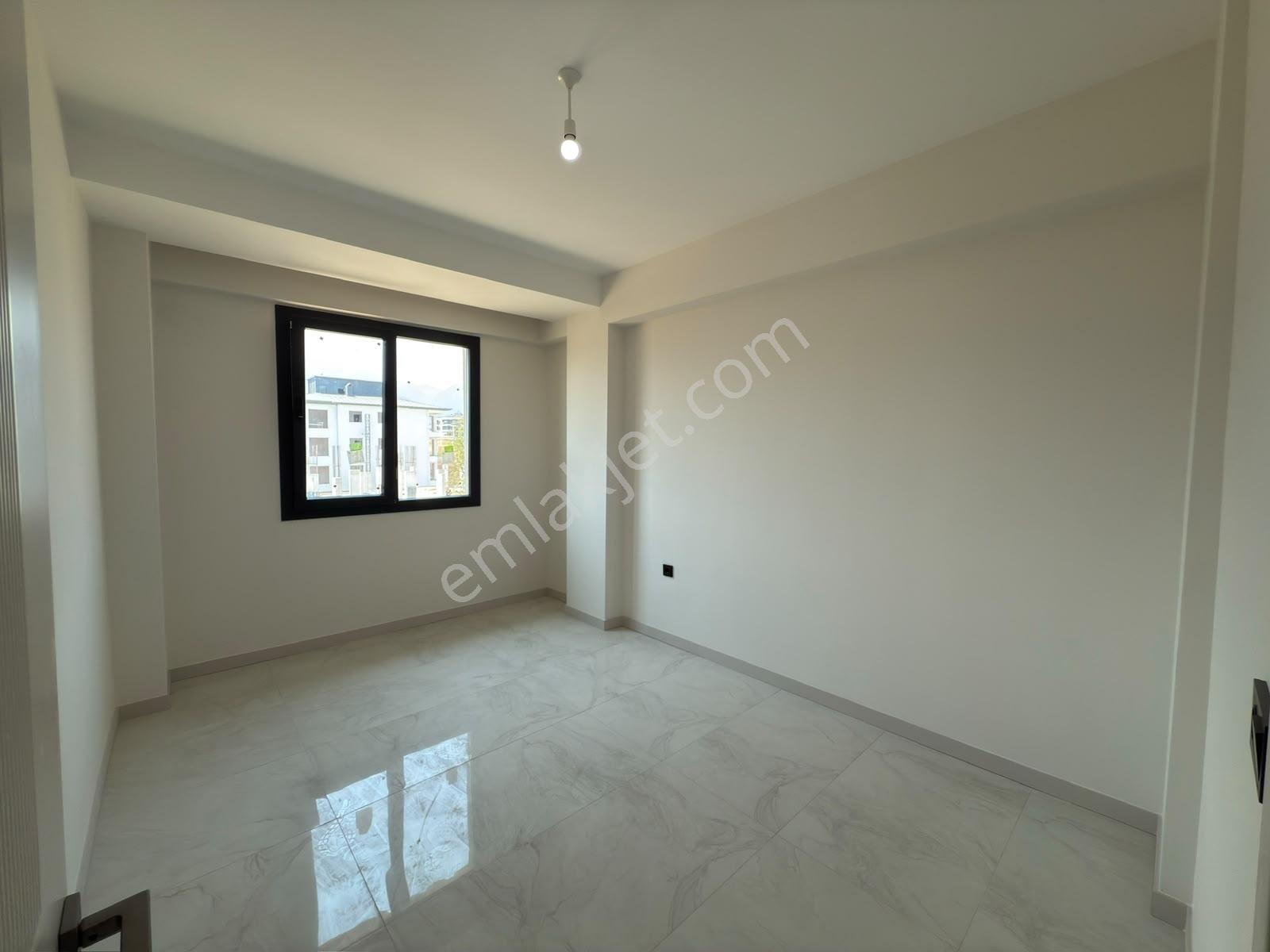 Yenişafak'ta 135 M² Sıfır 2+1 | Ebeveyn Banyolu | Çamaşır Odalı - Görsel 6