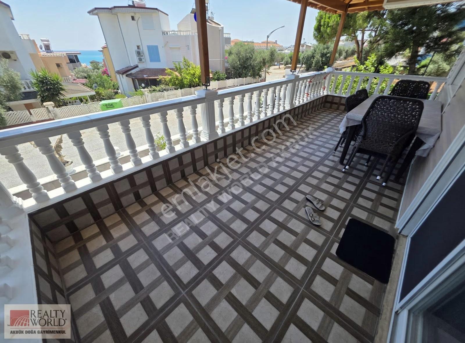 Didim Akbük'de Denize Çok Yakın Deniz Manzaralı Satılık Villa - Görsel 2