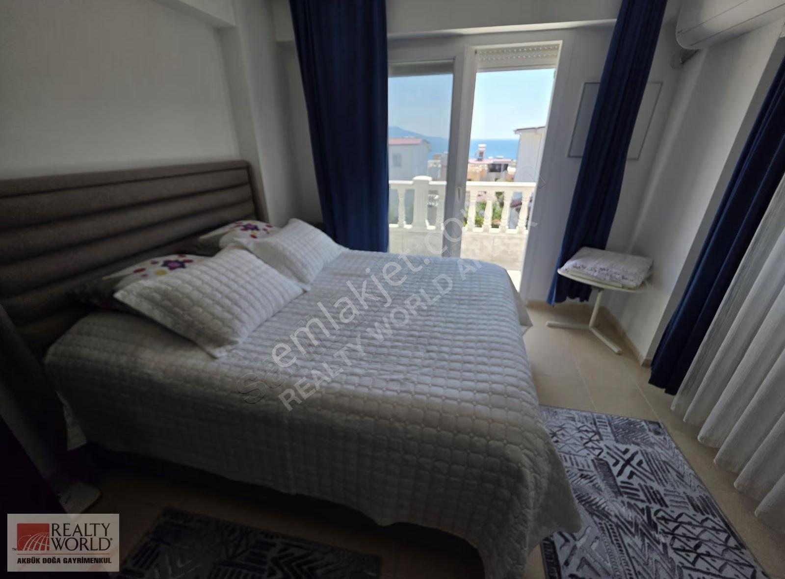 Didim Akbük'de Denize Çok Yakın Deniz Manzaralı Satılık Villa - Görsel 27