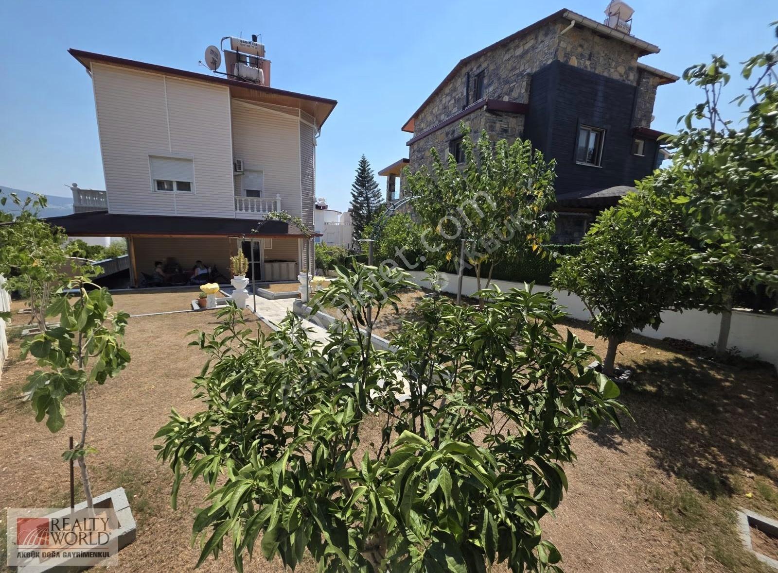 Didim Akbük'de Denize Çok Yakın Deniz Manzaralı Satılık Villa - Görsel 7