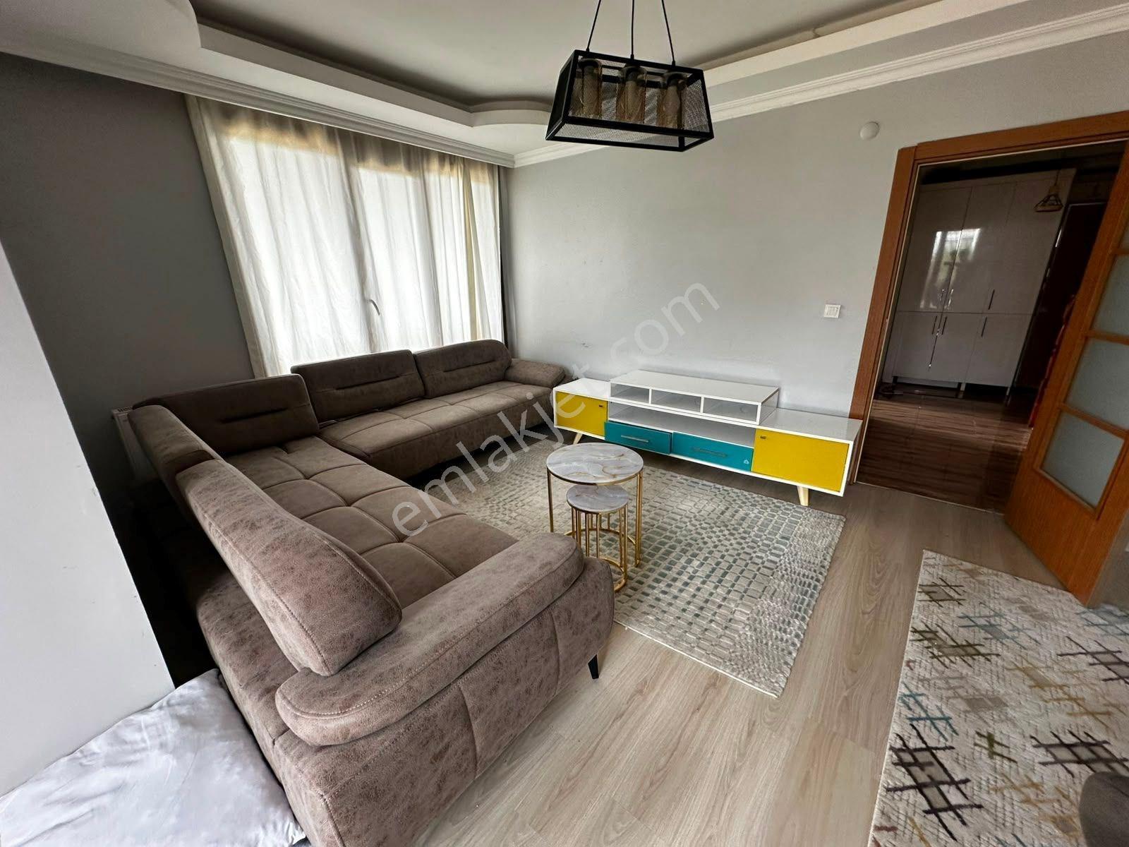 Beylikdüzü Kavaklıda Kiralık Eşyalı 1+1 Dublex - Görsel 10