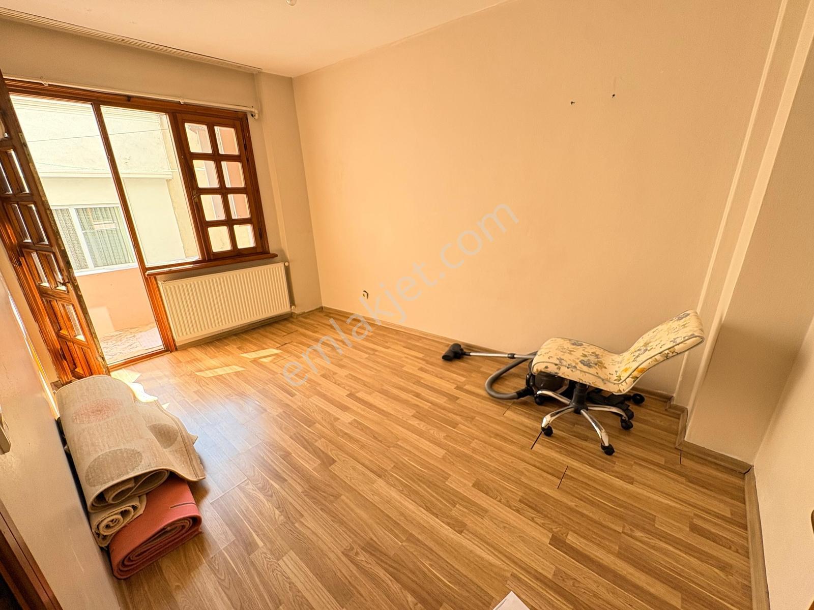 F-l Emlaktan Emaar Avm Libadiye Yakını 2+1 3.kat Aile- Bekar - Görsel 22