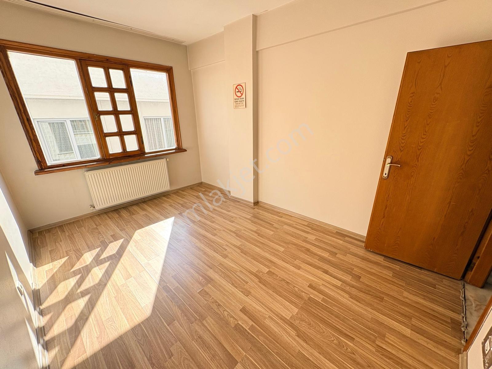 F-l Emlaktan Emaar Avm Libadiye Yakını 2+1 3.kat Aile- Bekar - Görsel 9