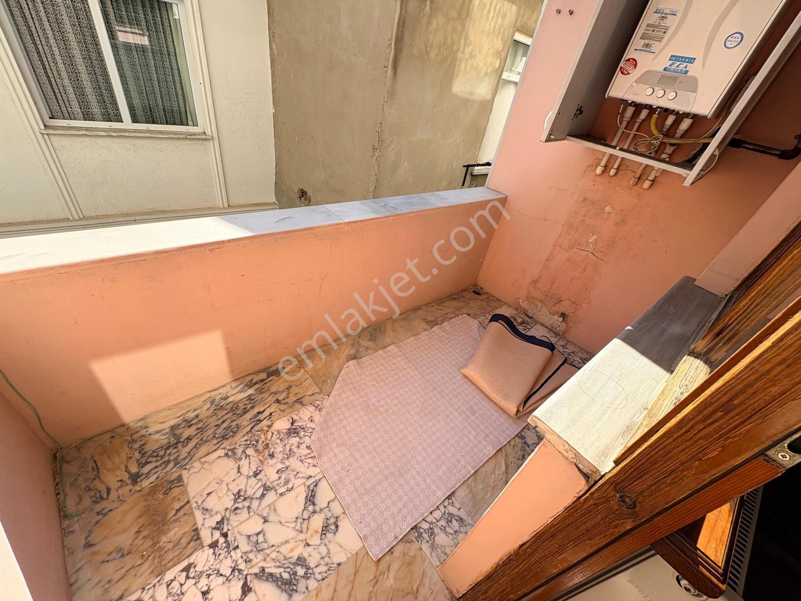 F-l Emlaktan Emaar Avm Libadiye Yakını 2+1 3.kat Aile- Bekar - Görsel 23