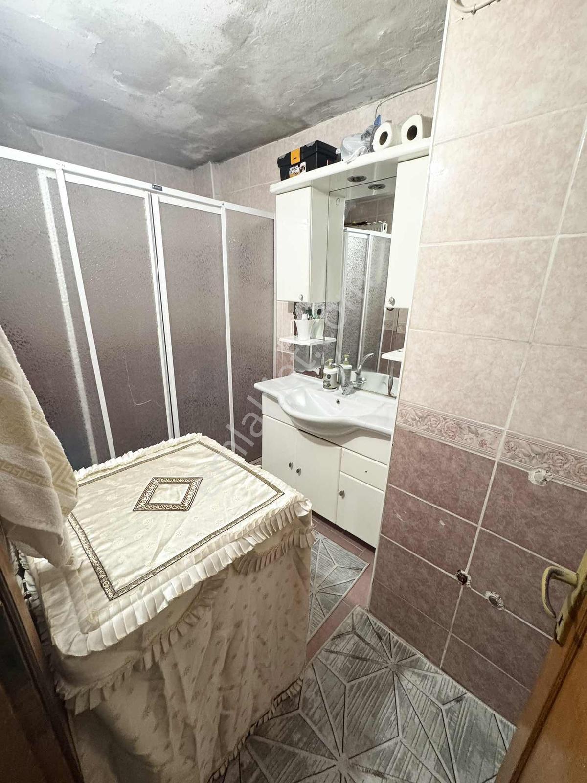 Yoldaş İnşaat'tan Satılık 2+1 100 M2 2.kat Arsa Tapulu Daire - Görsel 25
