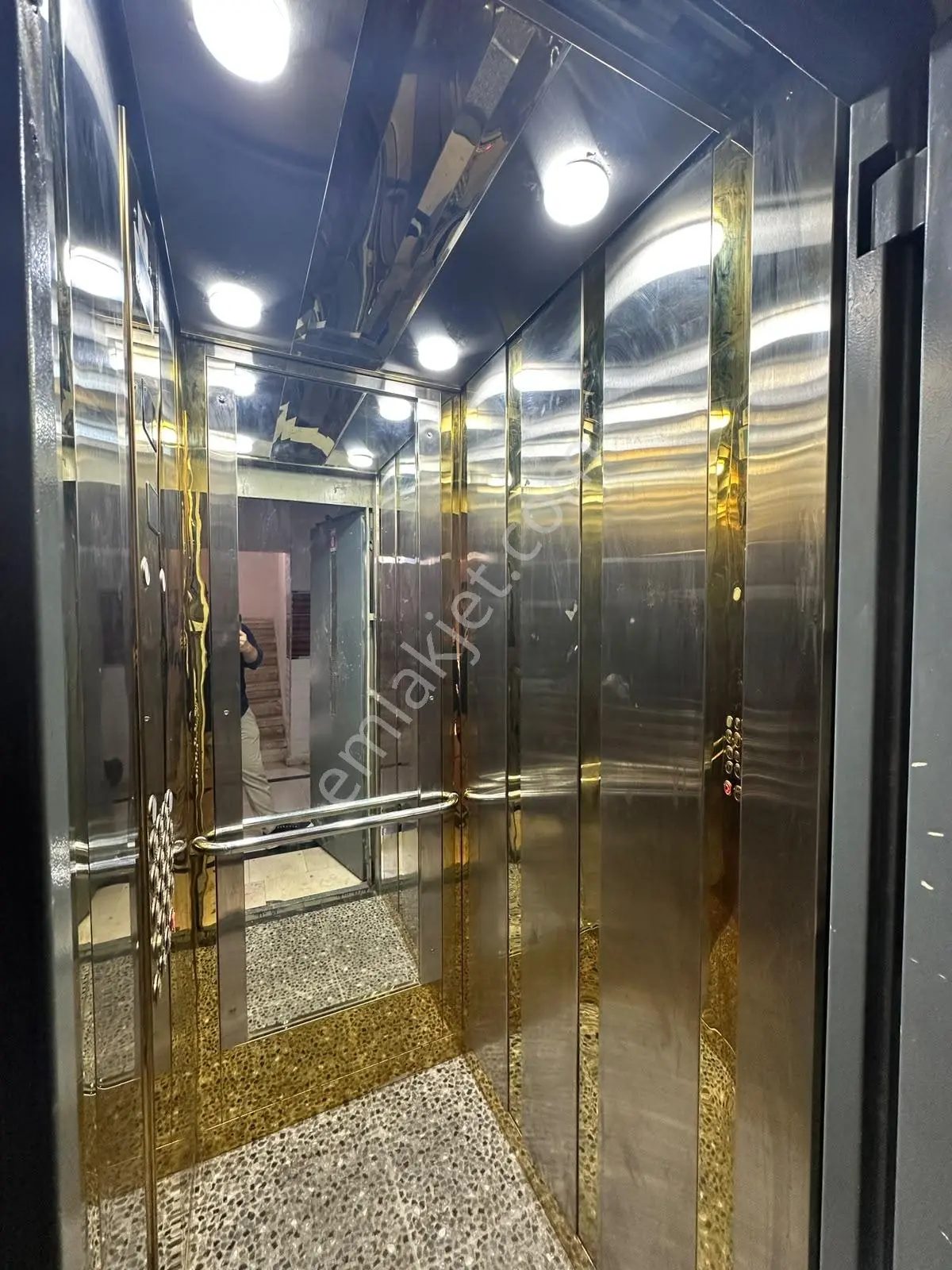 Aktif'ten Korukent Cumhuriyet Evleri'nde Kiralık 3+1 Daire - Görsel 2