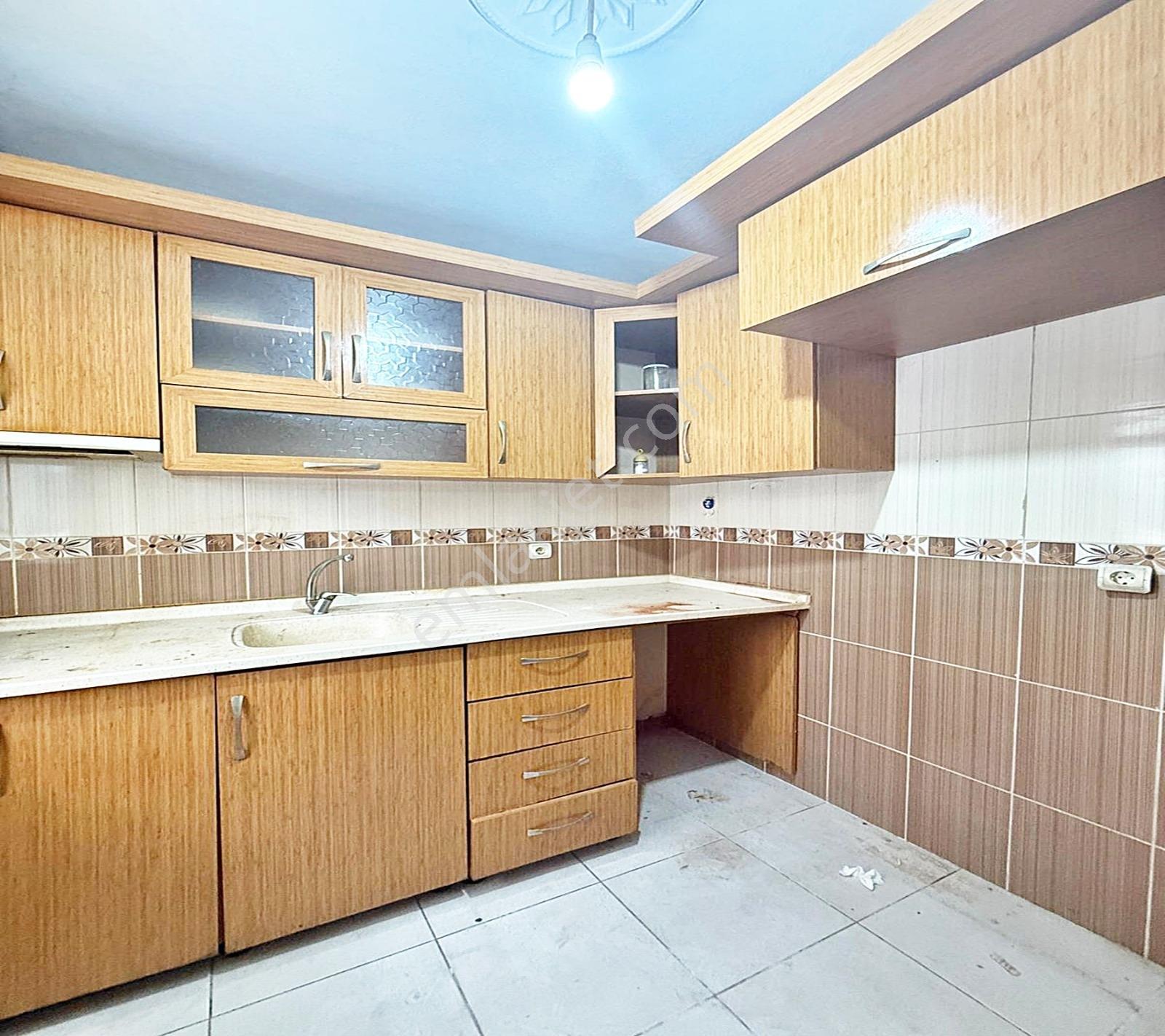 Esenyurt Kıraç Hürriyet Mah. Yüksek Giriş Balkonlu 2.450.000 Tl - Görsel 4