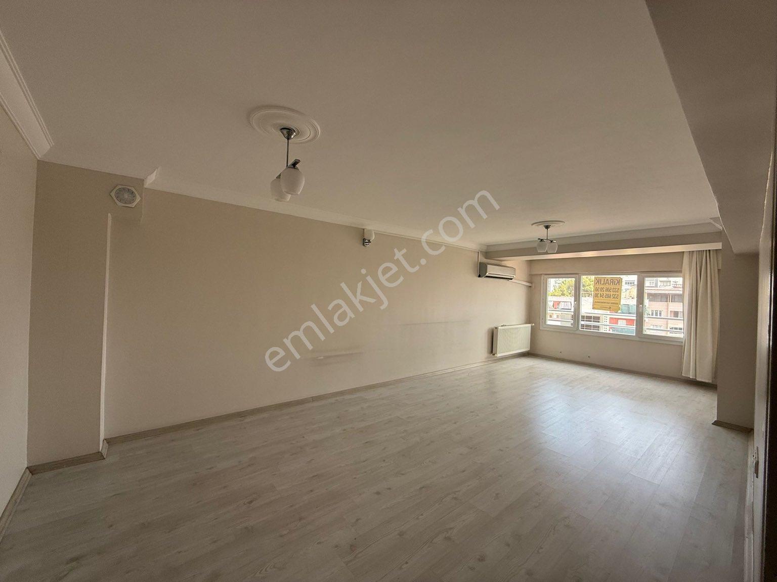 🏡 Merkezin Kalbinde! Spor Salonlu, Kapalı Otoparklı 140 M² 3+1 Kiralık Daire - Görsel 2
