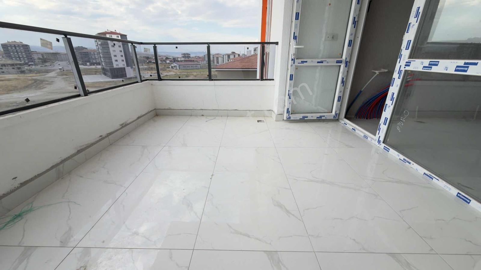 Çetin Emlak'tan Saraycık'da 186 M2 4+1 Sıfır Saunalı Lüks Daire. - Görsel 35